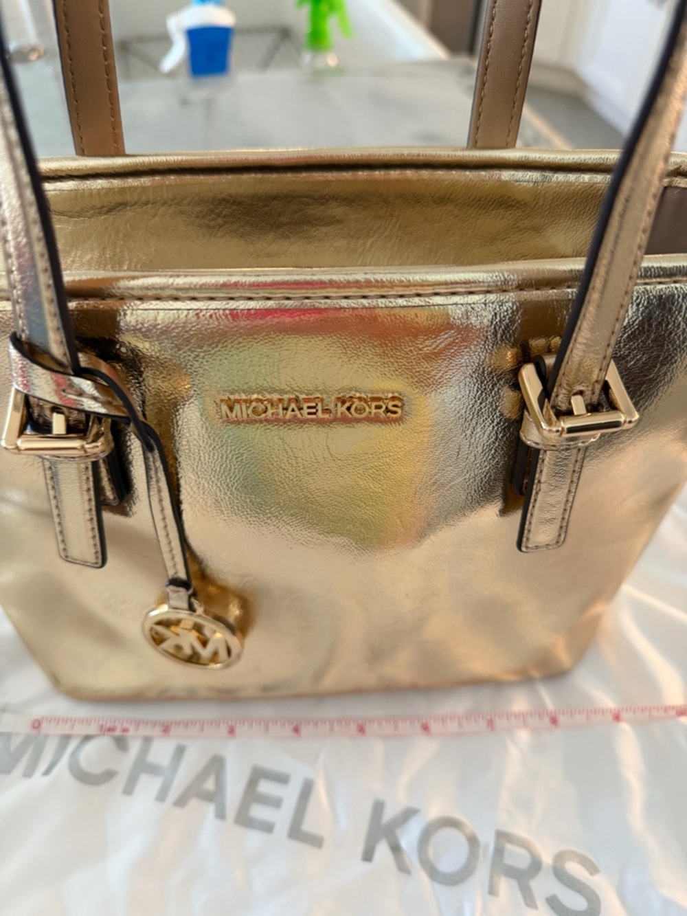Michael Kors Metallic Gold Leather Tote with Crossbody Strap - Picture 6 of 7